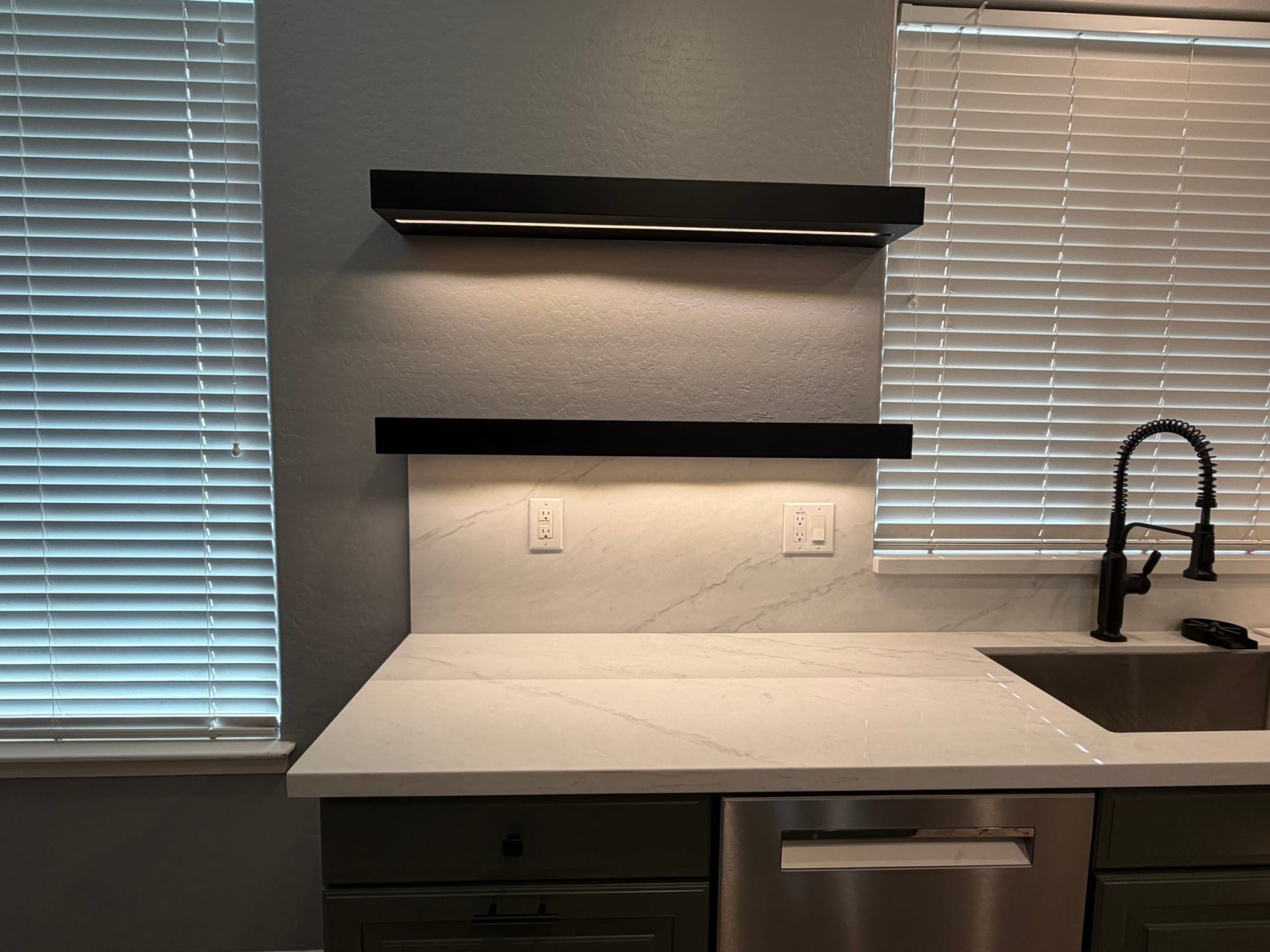 Gilbert kitchen — Sollid black floating shelves and new spring pull-down faucet detail